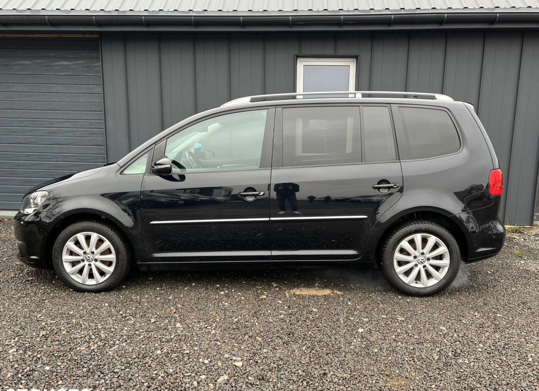 Volkswagen Touran cena 32900 przebieg: 202000, rok produkcji 2011 z Warta małe 436